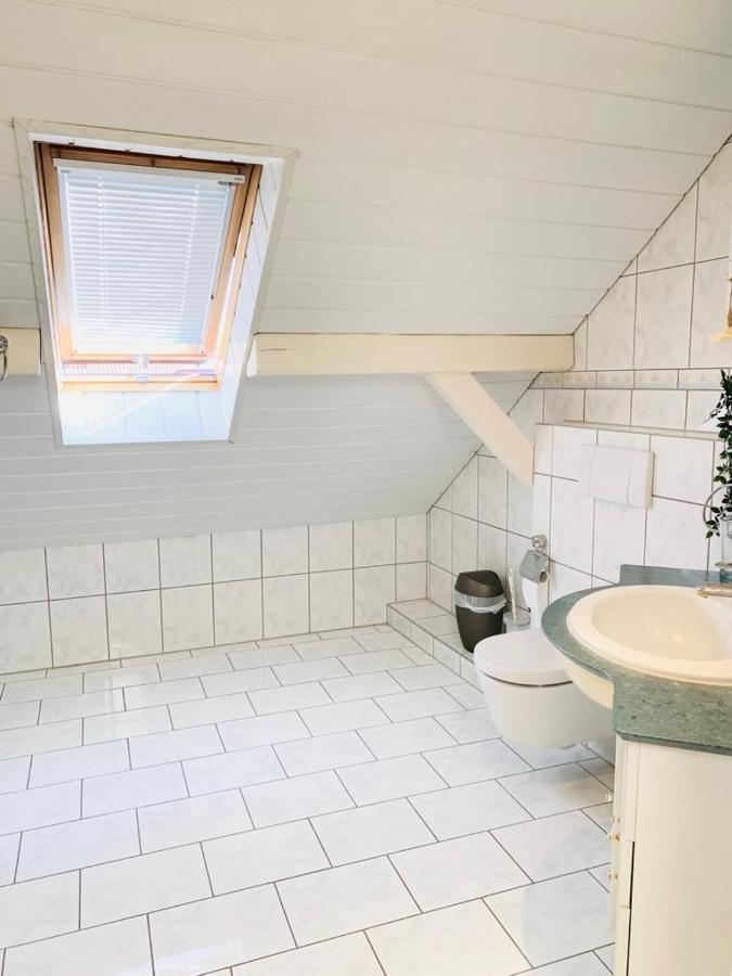 Apartment Amidst Nature-Riverdale, North Of Munich Fahrenzhausen Eksteriør billede