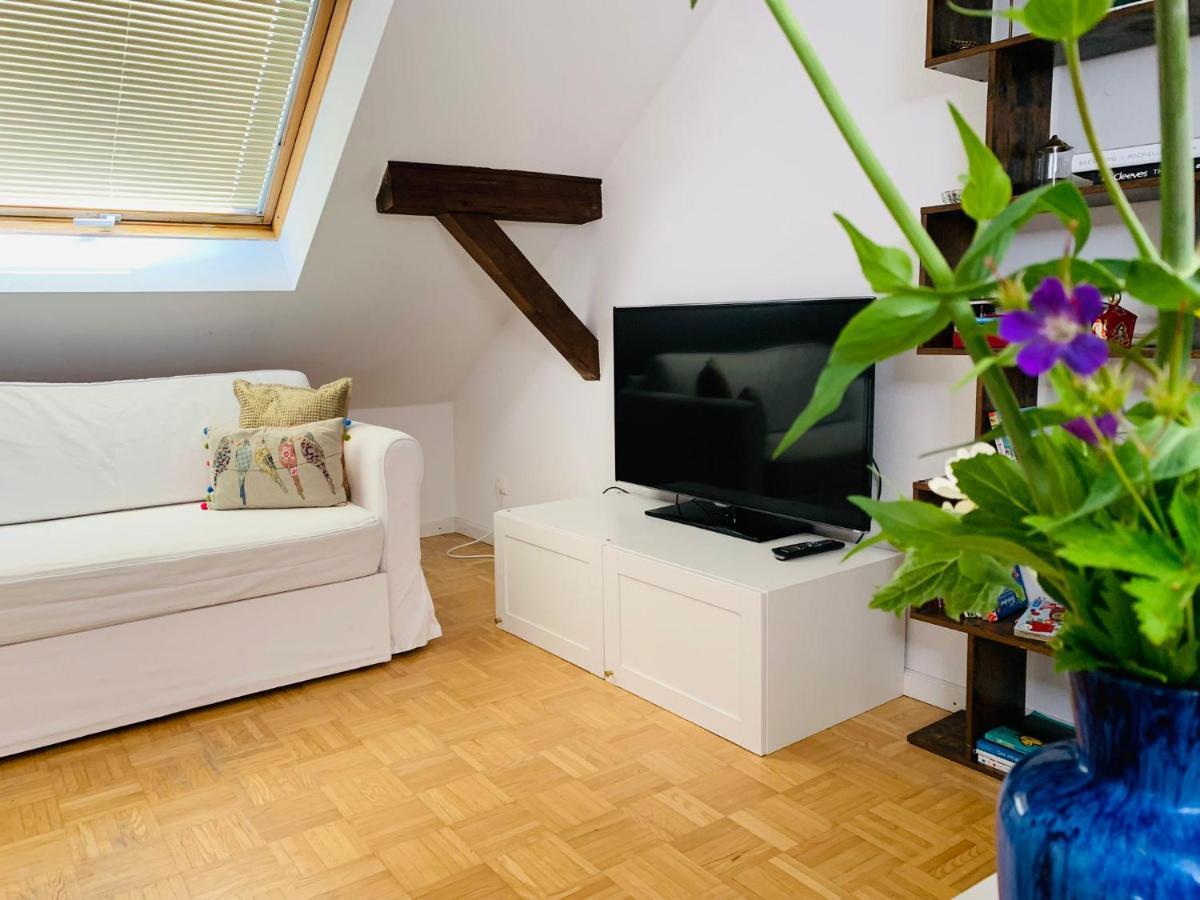 Apartment Amidst Nature-Riverdale, North Of Munich Fahrenzhausen Eksteriør billede